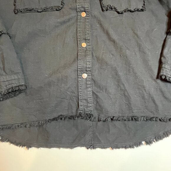 Black Rock and Roll Frayed Shirt Long Sleeve Snap Button Front Shacket SZ M Boxy - Picture 6 of 10